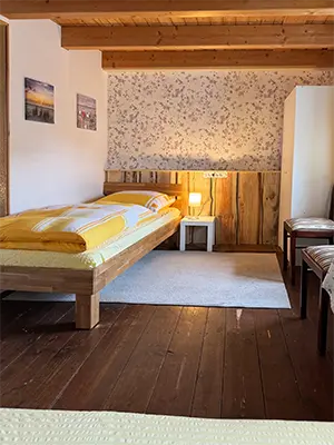 Schlafzimmer 2